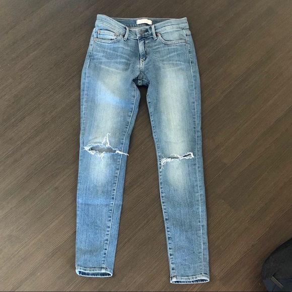 Principle mid rise light wash jeans - Picture 2 of 8